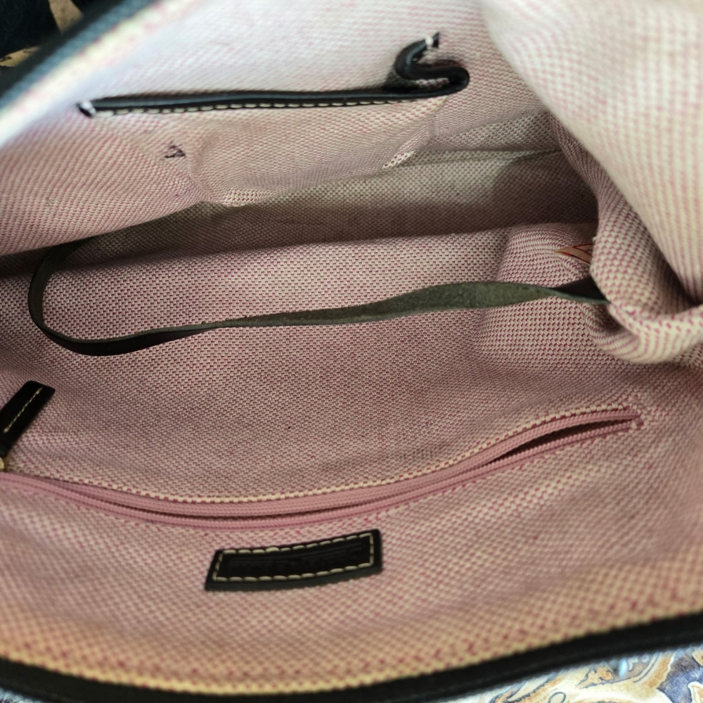 Dooney & Bourke Black Pebbled Leather Hobo Shoulder Bag - EUC #131 - Picture 6 of 9